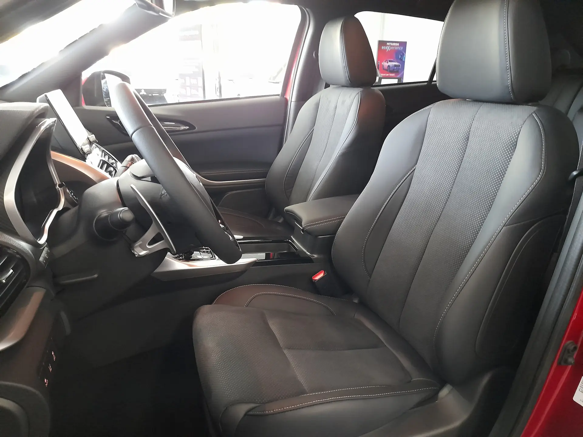 Mitsubishi eclipse cross – Image 10