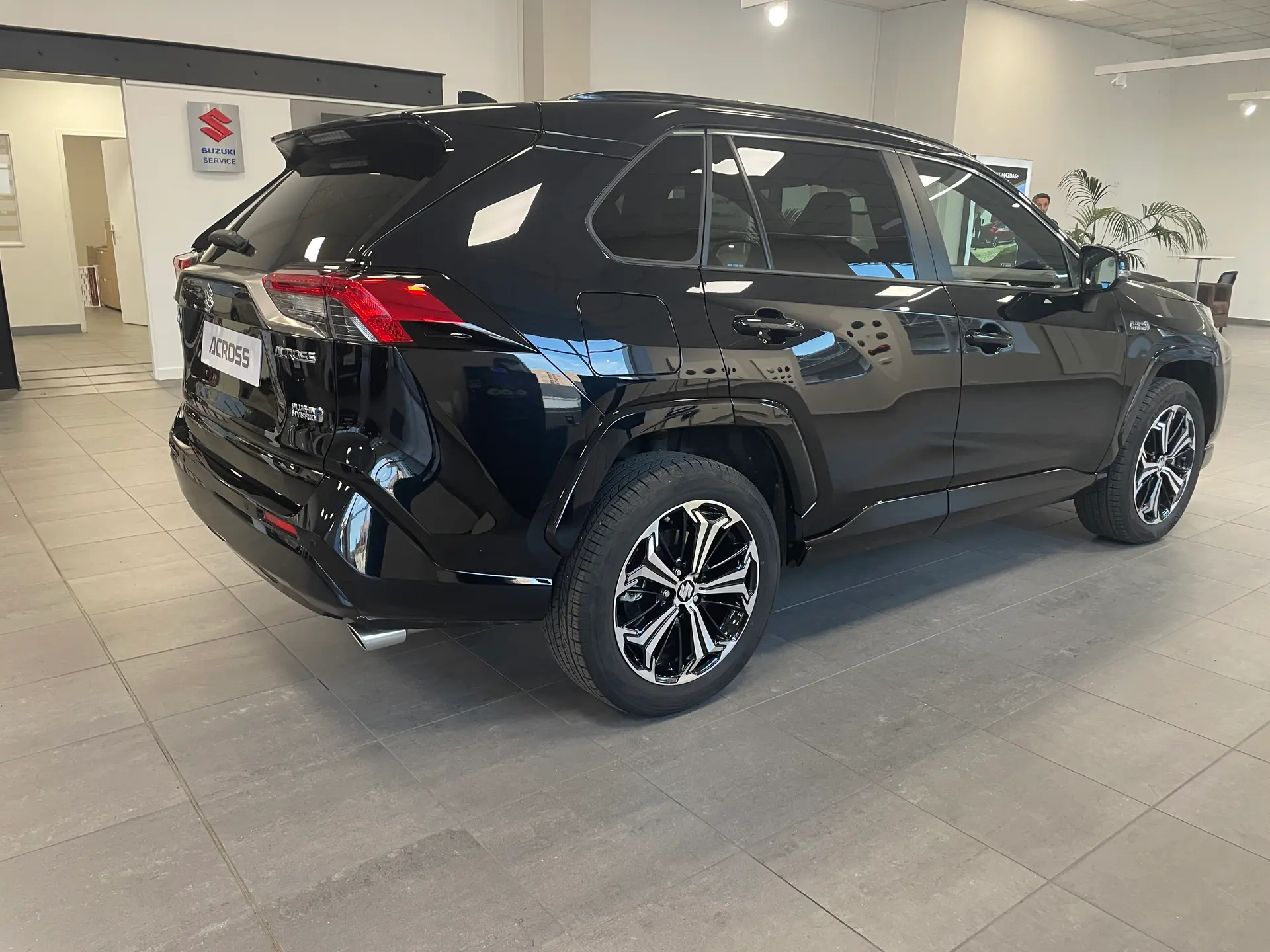 Suzuki across – Image 4