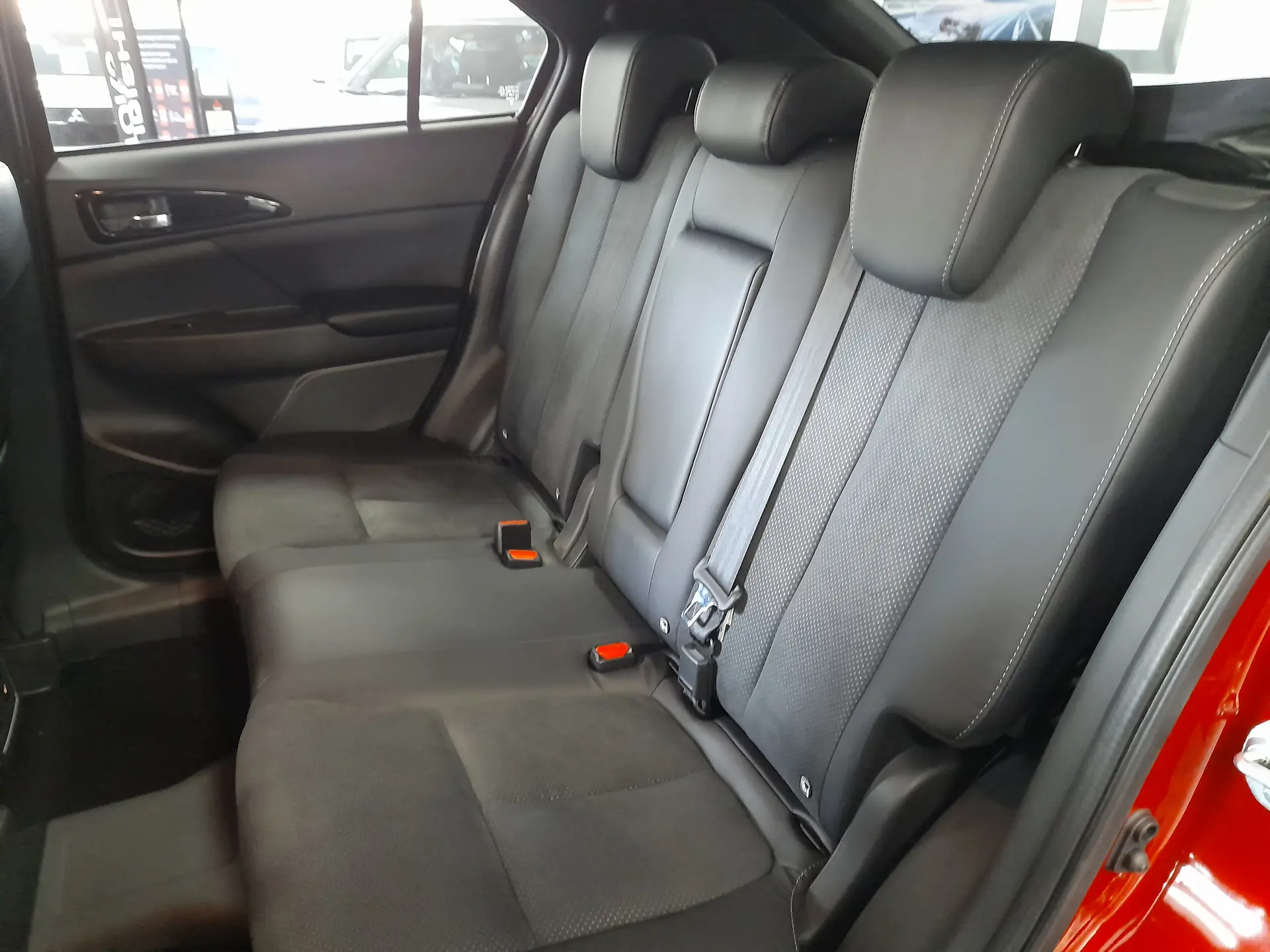 Mitsubishi eclipse cross – Image 7