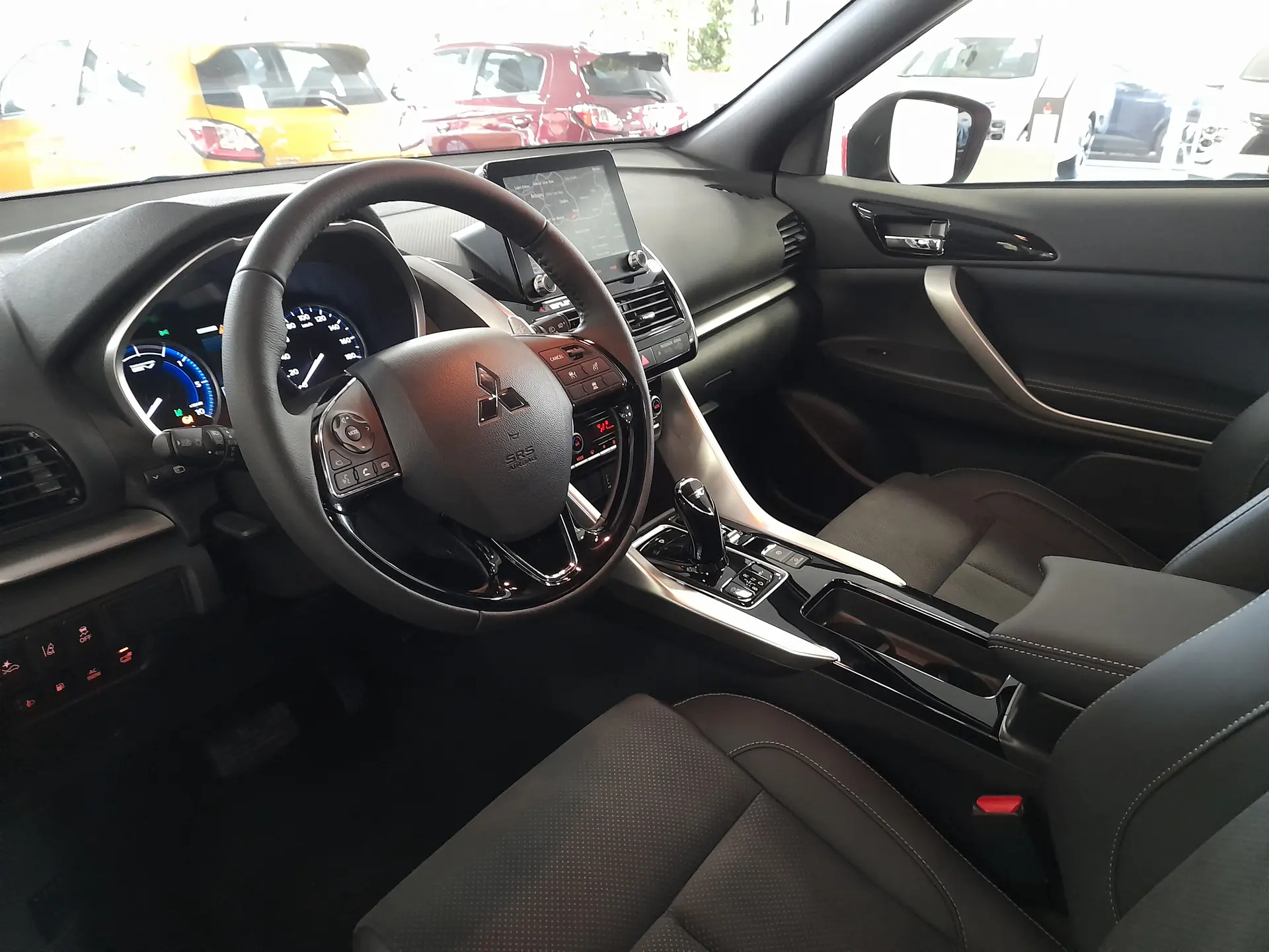 Mitsubishi eclipse cross – Image 11